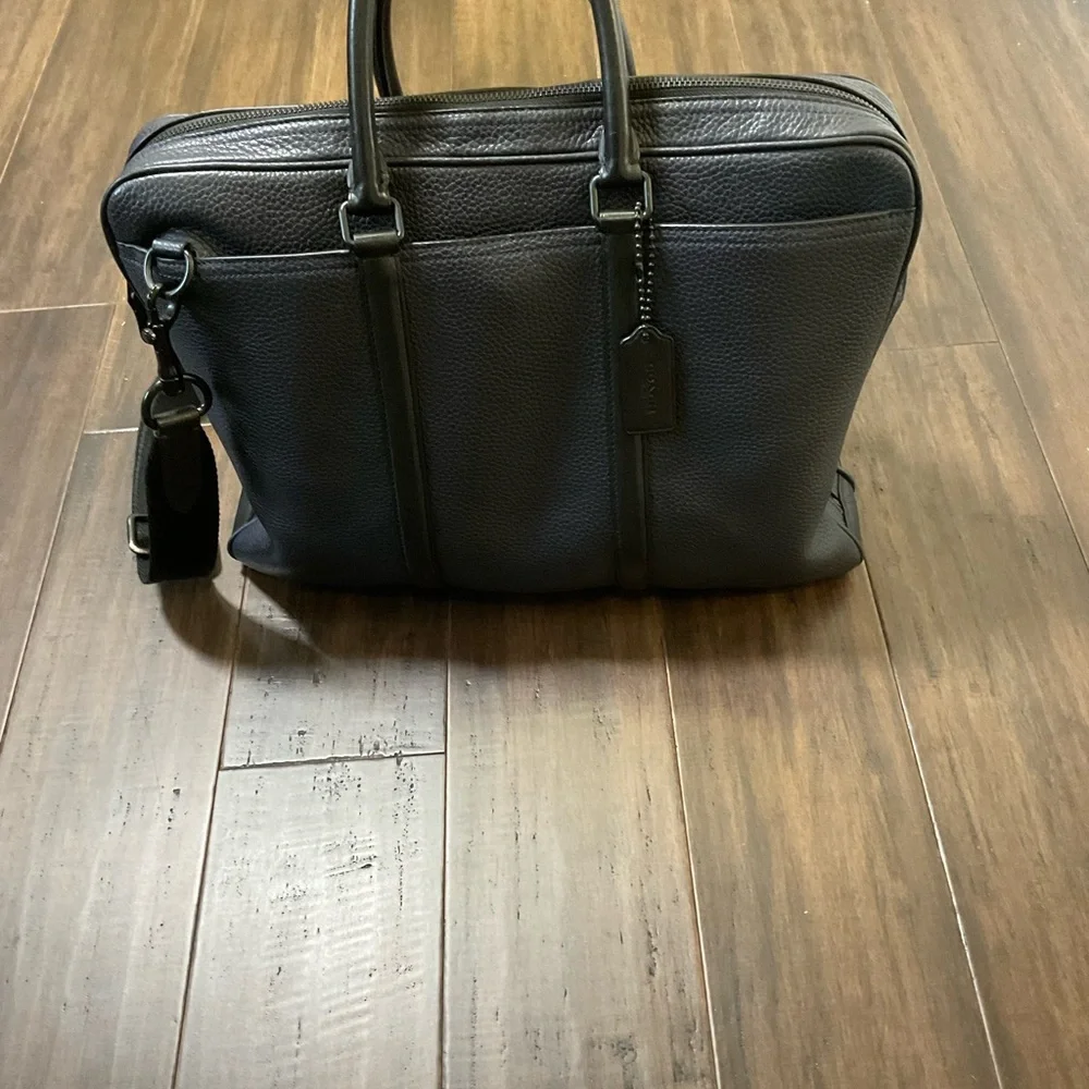 COACH Men’s Pebble Leather 57781 Navy Black Briefcase Bag Metropolitan Slim - Picture 3 of 14